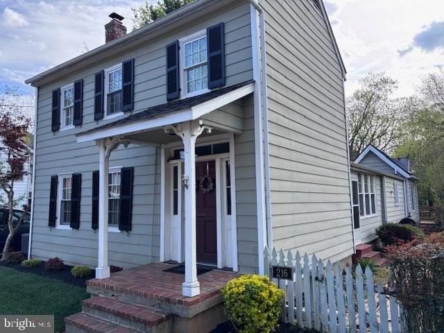 216 Wirt St Nw - Photo 4 of 36