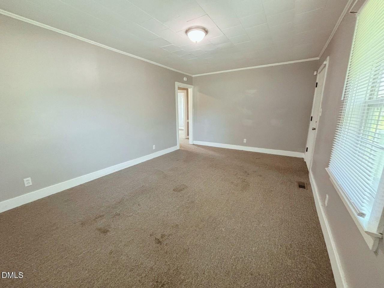 156 Brookston Rd - Photo 4 of 23