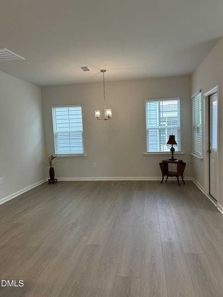 781 Denburn Pl - Photo 6 of 28