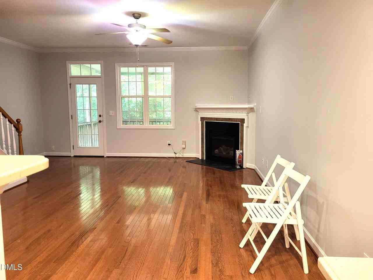 103 Jamison Woods Ln - Photo 4 of 27