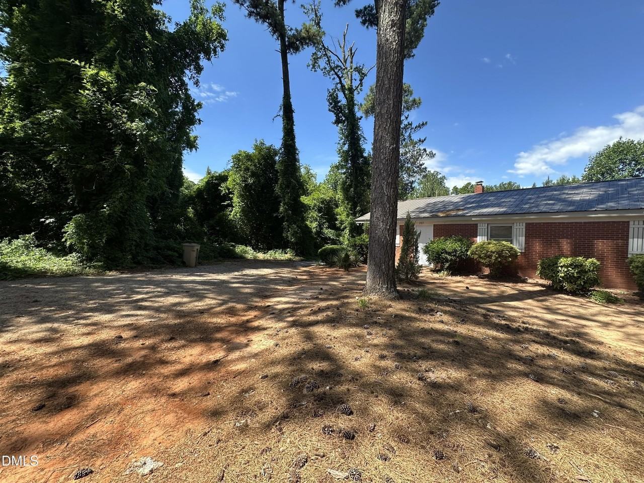 303 Weston Rd - Photo 3 of 15
