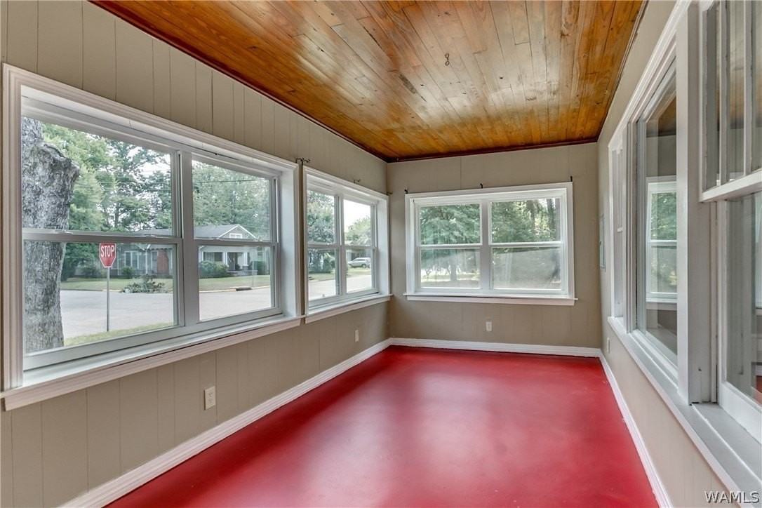 1628 5th Ave - Photo 6 of 24
