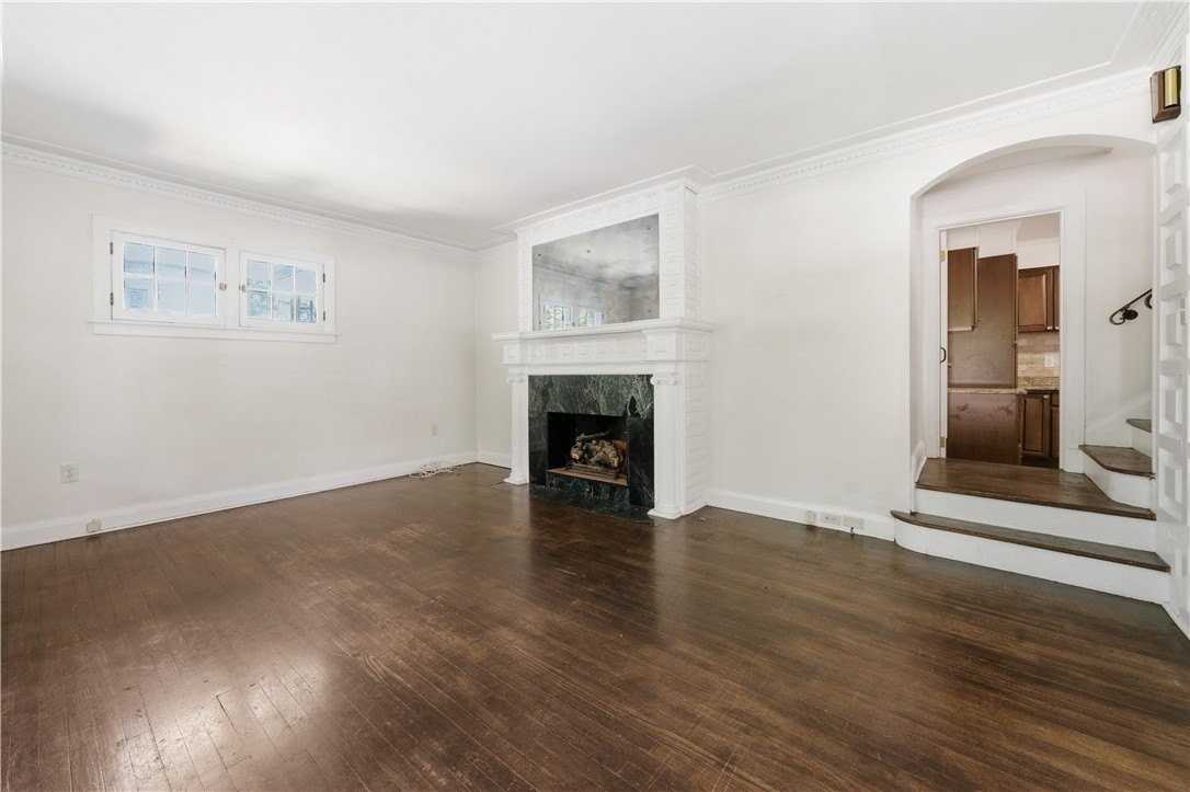 6120 Jackson St - Photo 5 of 22