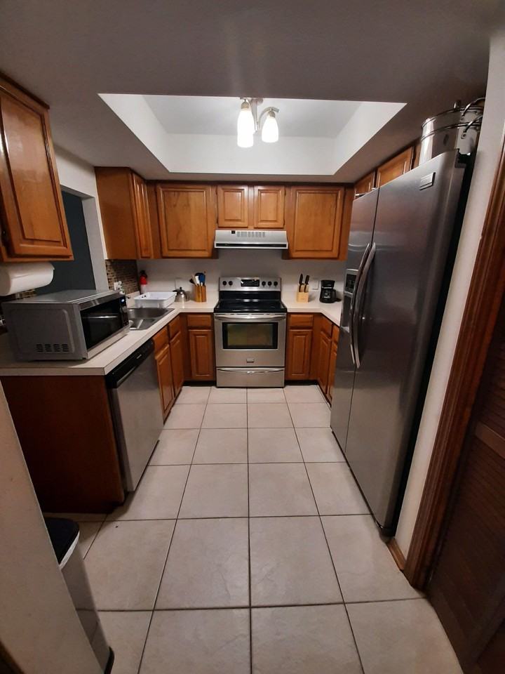 Village Gate Ct - Photo 2 of 21
