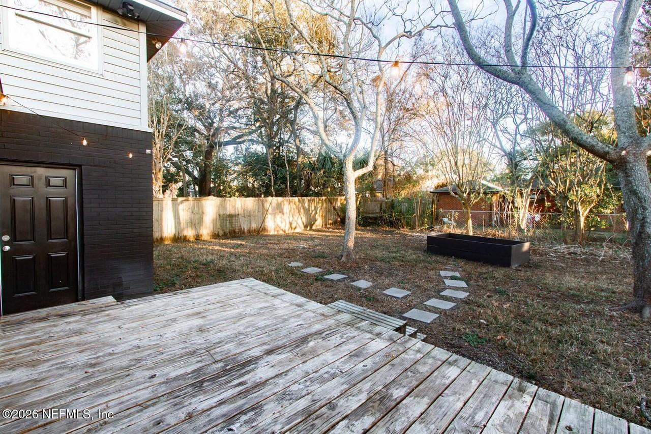 5072 French St - Photo 5 of 21