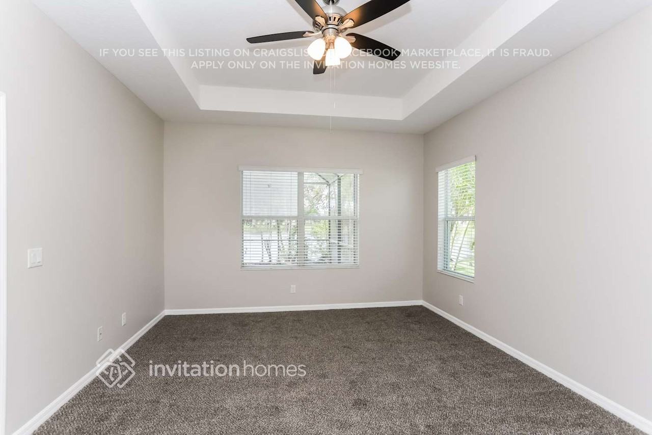 4922 Mission Park Ln - Photo 7 of 17