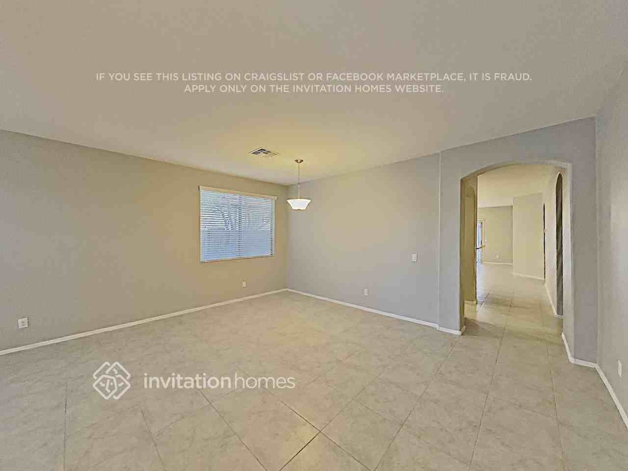4361 S Splendor Ct - Photo 3 of 18