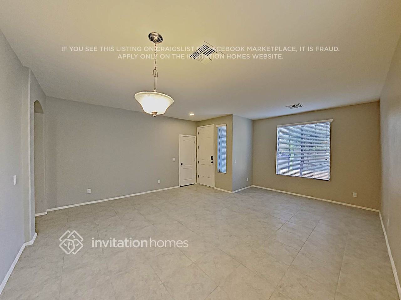4361 S Splendor Ct - Photo 4 of 18