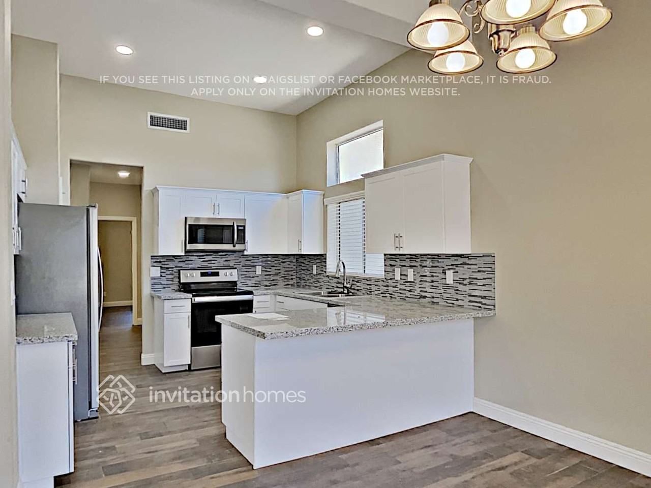 1513 E Douglas Ave - Photo 5 of 15