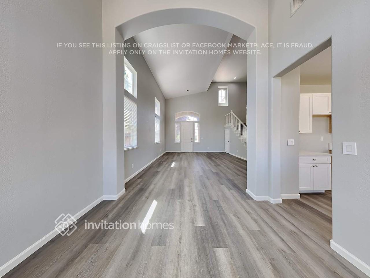 9020 Mosely Ct - Photo 6 of 20