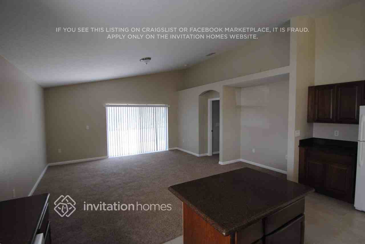 2875 Spring Heather Pl - Photo 6 of 11
