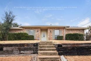 301 Overland Dr - Photo 1 of 1