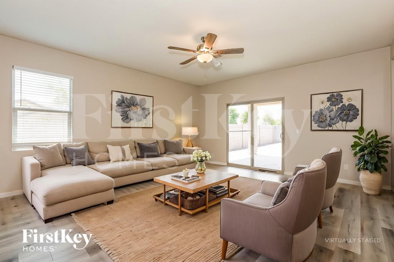 13311 E Tumbleweed Ln - Photo 3 of 19