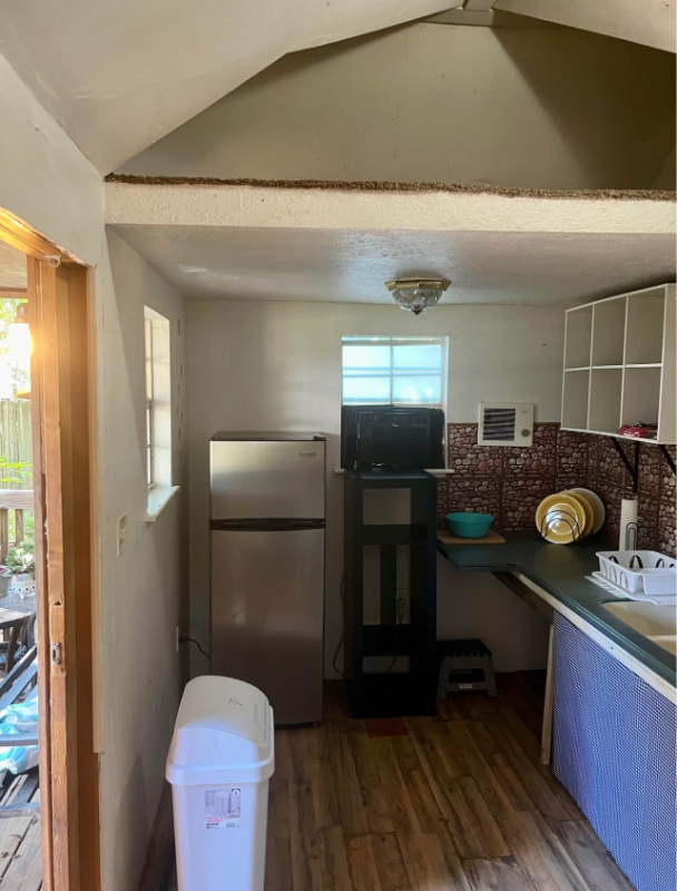 810 John Dodd Rd - Photo 3 of 4