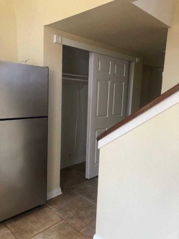 1806 Soto St #B - Photo 5 of 14