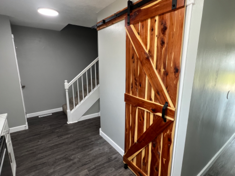 703 Brian Ct - Photo 5 of 27