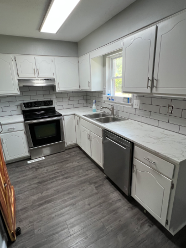 703 Brian Ct - Photo 6 of 27