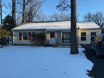 1940 N Oak Ln - Photo 1 of 1