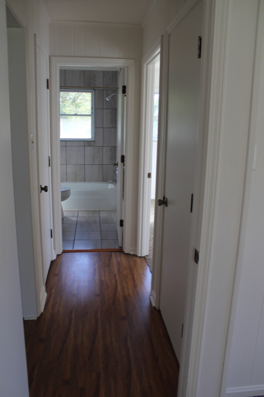 602 Stuart Dr - Photo 7 of 19