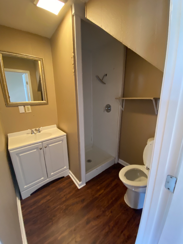 1543 Murl St - Photo 2 of 4
