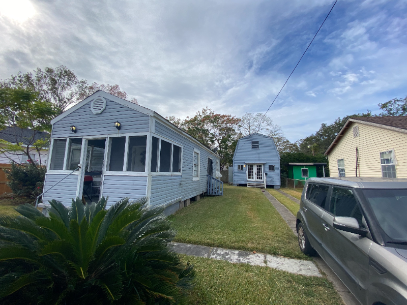 1543 Murl St - Photo 3 of 4