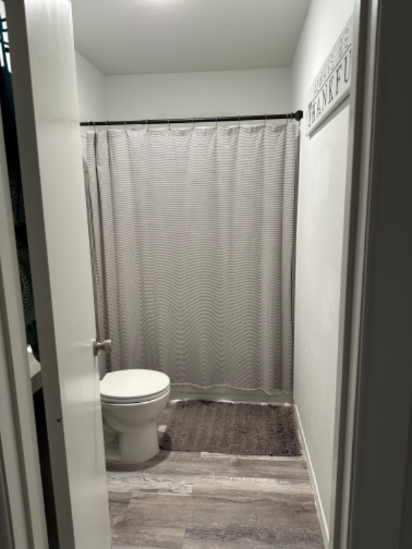 212 Rowland St - Photo 4 of 12
