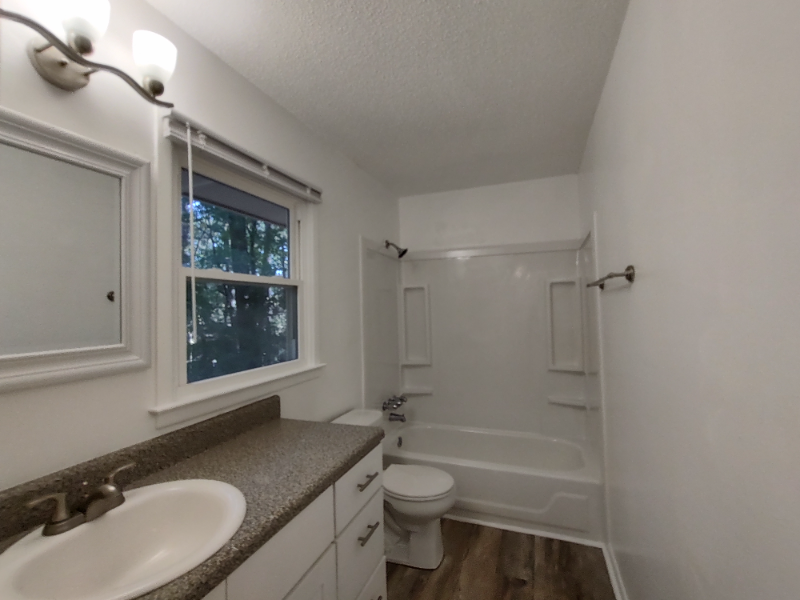 5007 Lundy Dr - Photo 6 of 9