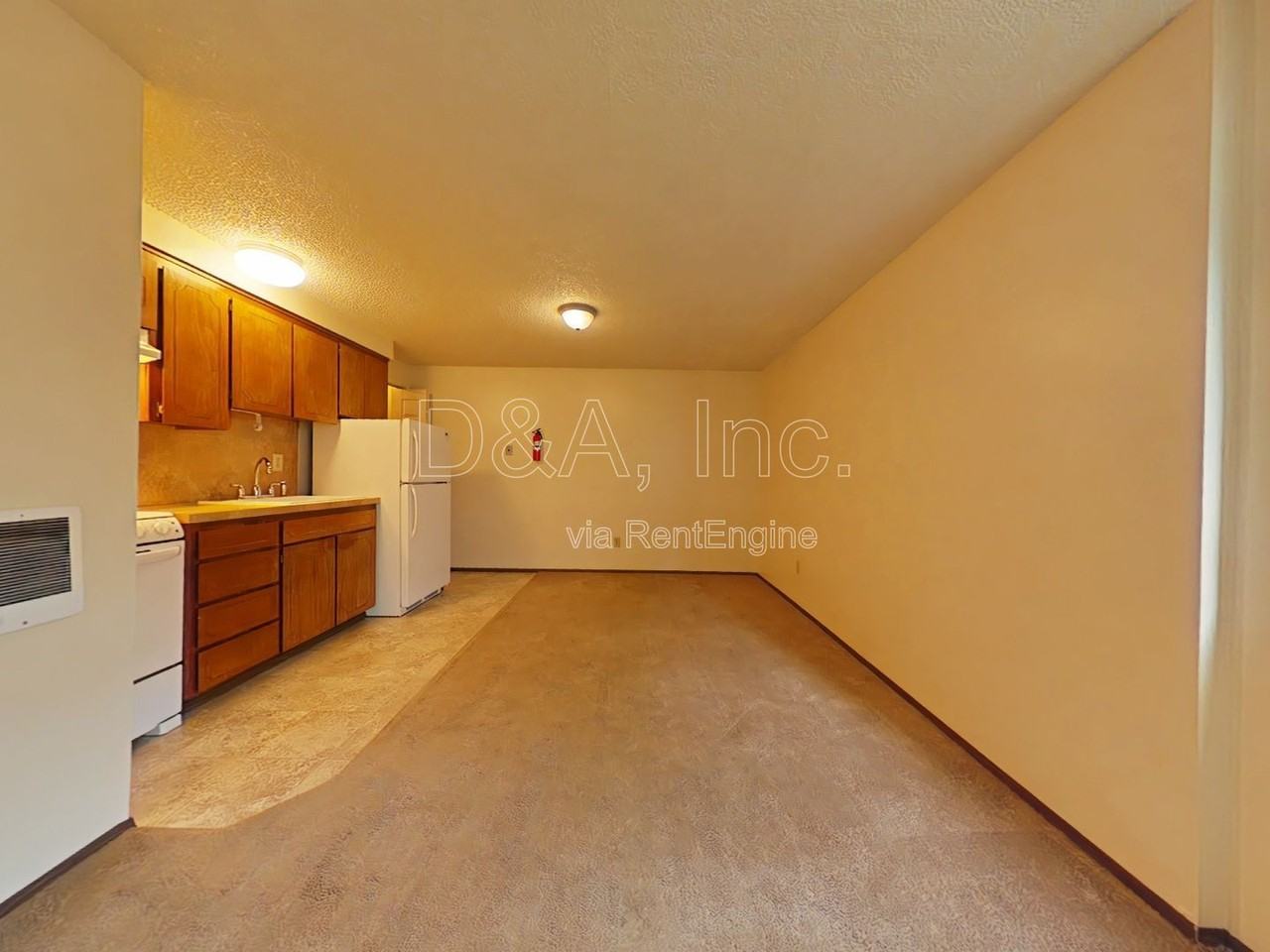 327 Nw 12th St - Photo 4 of 10