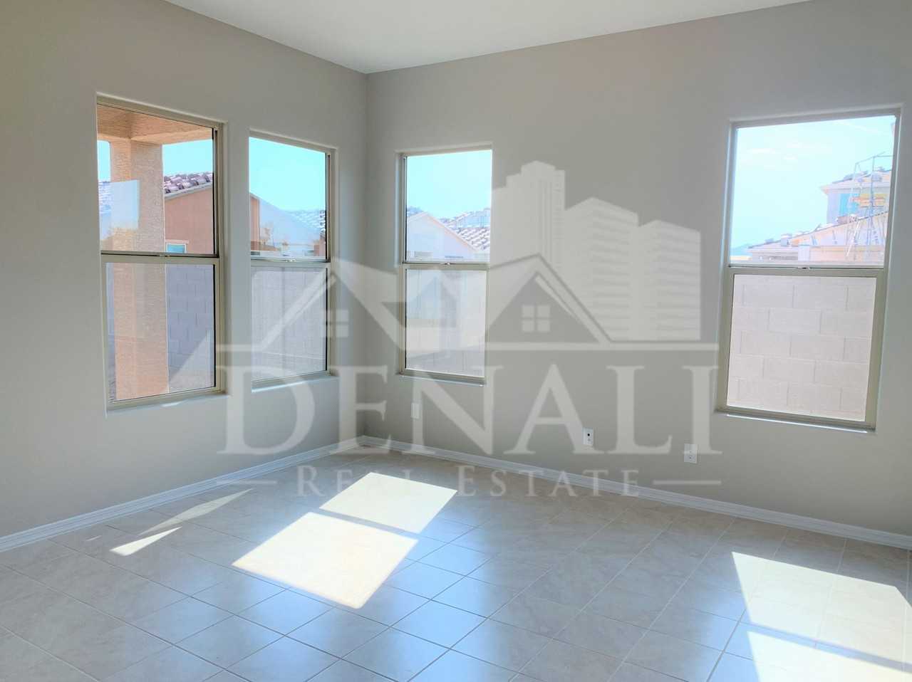 14351 W Georgia Dr - Photo 4 of 39