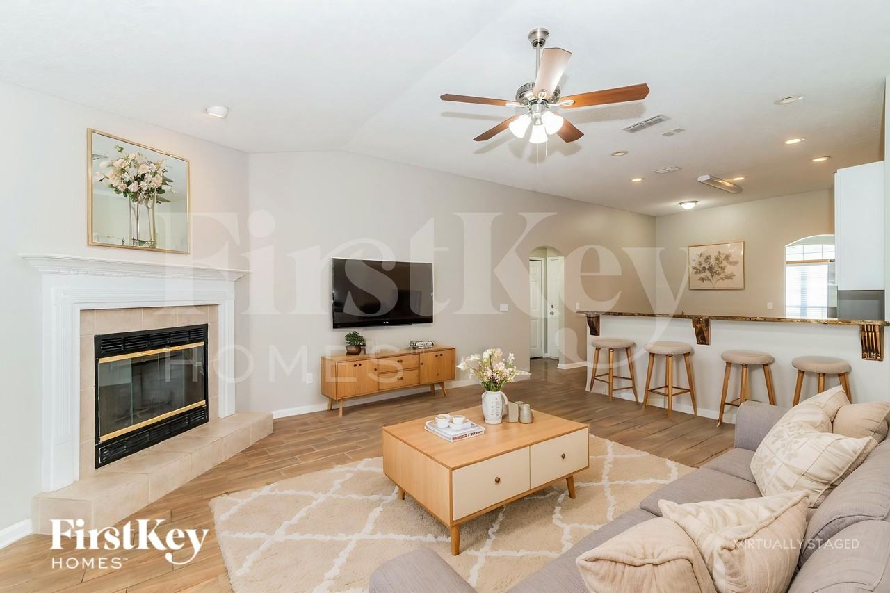 8370 Watermill Blvd - Photo 3 of 18