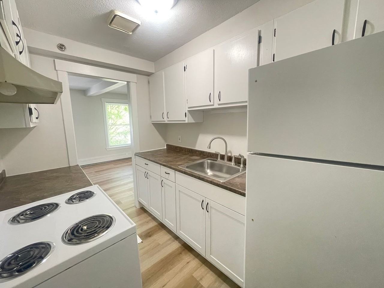 251 Pine St #201 - Photo 5 of 13