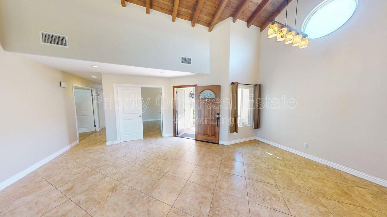 17624 Camino Ancho - Photo 7 of 23