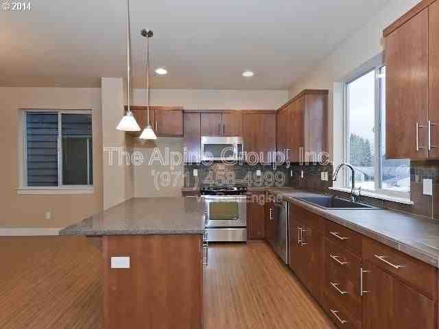14323 Sw Compass Dr - Photo 5 of 10