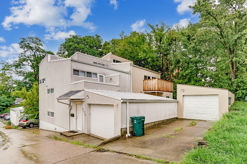 114 E Corry St - Photo 2 of 38