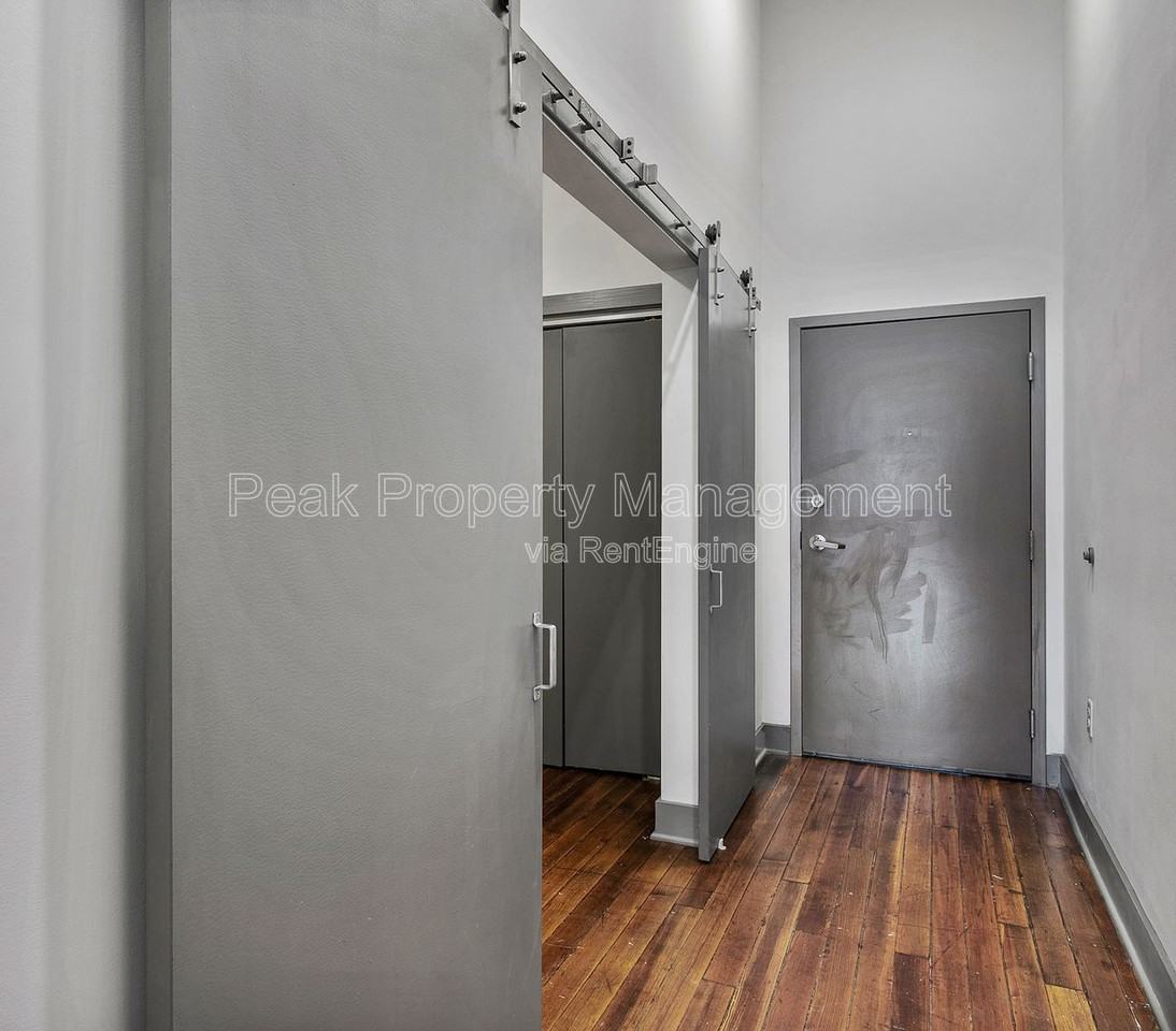 1209 Hull St #205 - Photo 7 of 17