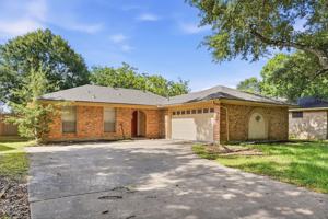featured image of 810 Sunnybrook Ln
