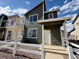 featured image of 3932 Pinnacles Ct