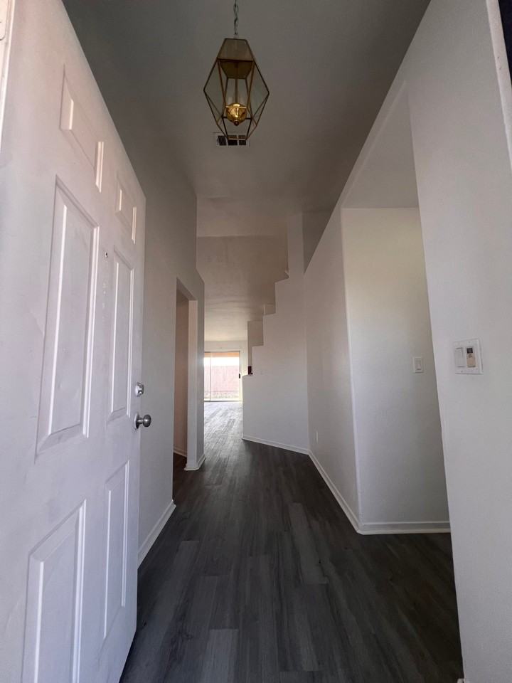 6570 Pipe Spring Dr - Photo 2 of 17