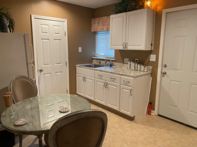 150 Magnolia Ave - Photo 4 of 7