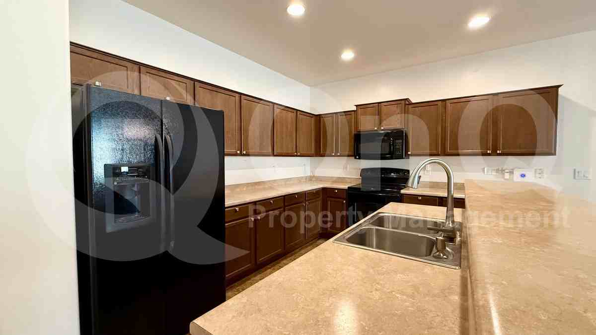 23782 W Harrison Dr - Photo 5 of 31
