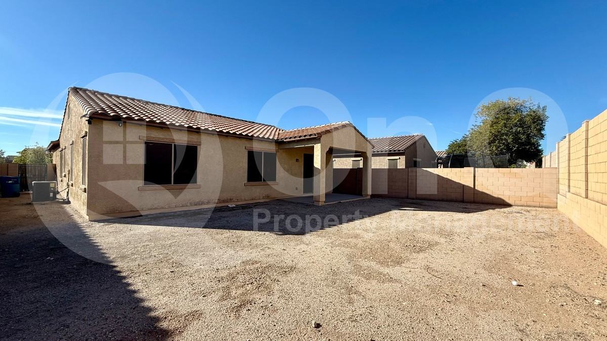 23782 W Harrison Dr - Photo 7 of 31