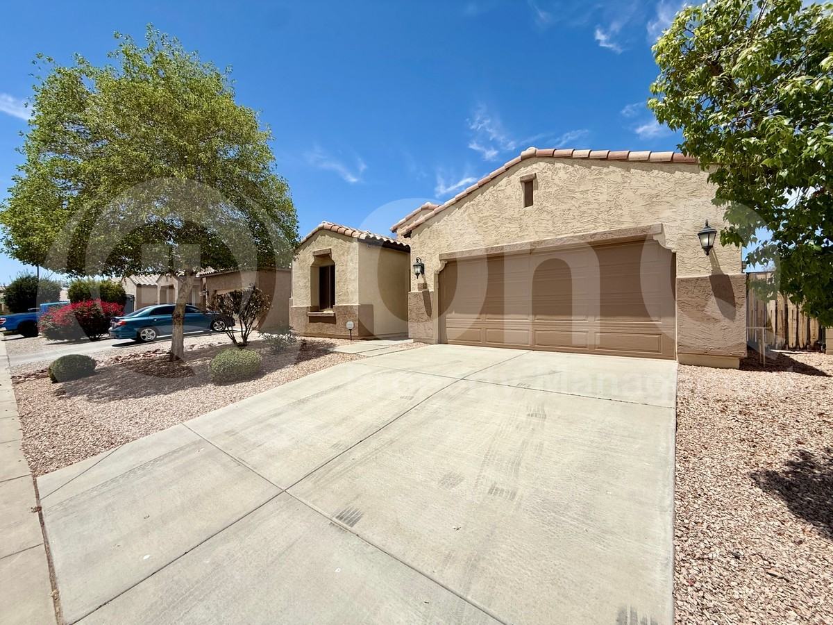 23782 W Harrison Dr - Photo 3 of 21