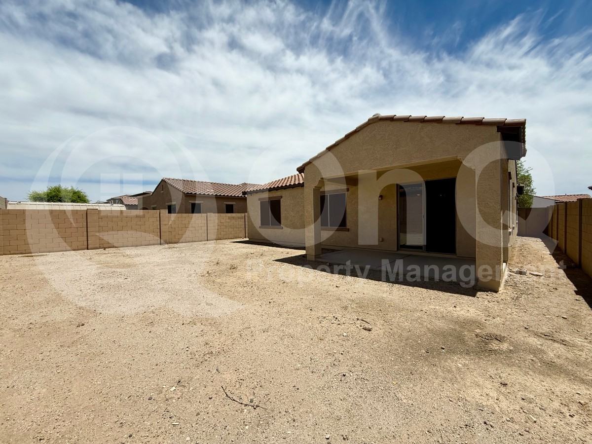 23782 W Harrison Dr - Photo 4 of 21