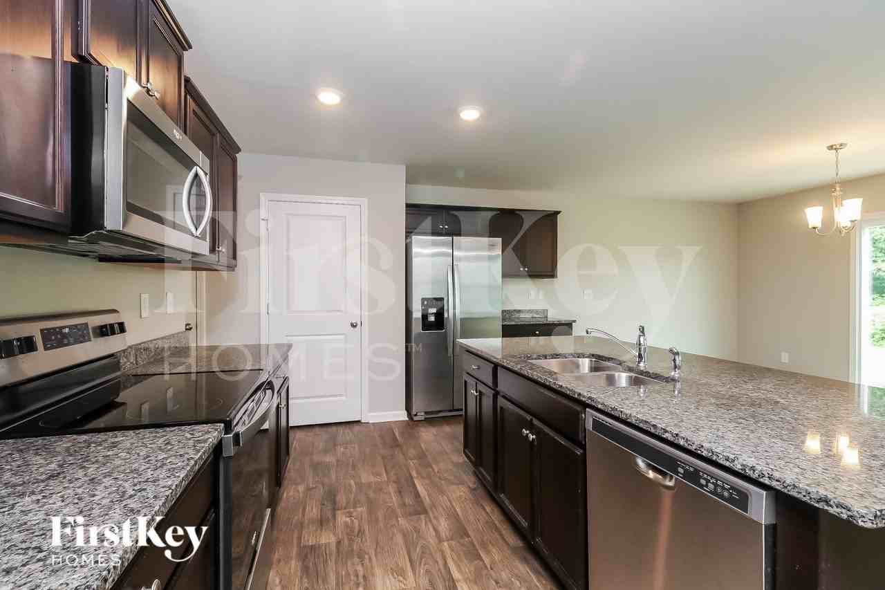 3068 Green Apple Dr - Photo 5 of 16