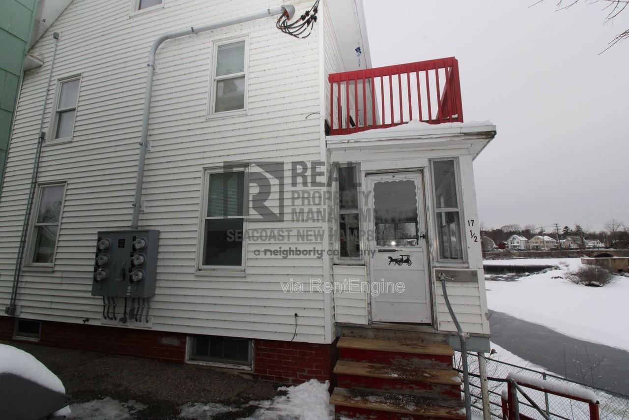 17 Bridge St #4