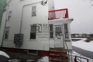 featured image of 17 Bridge St #4