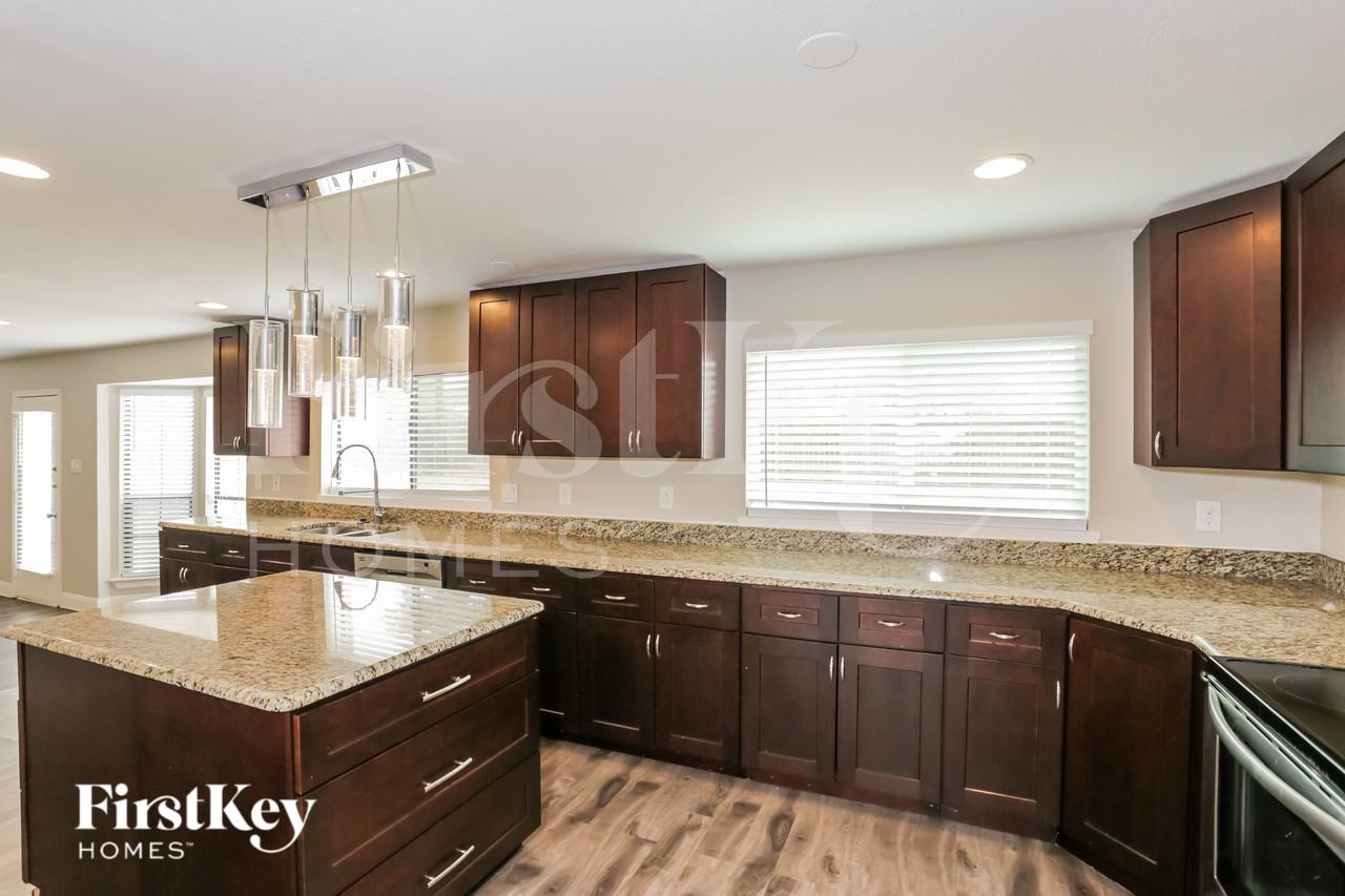 2345 Kildeer Trl - Photo 5 of 16