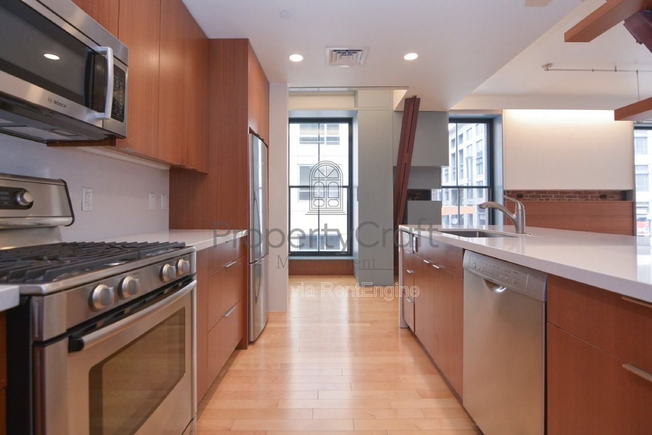 8 Lagrange St #3 - Photo 3 of 15