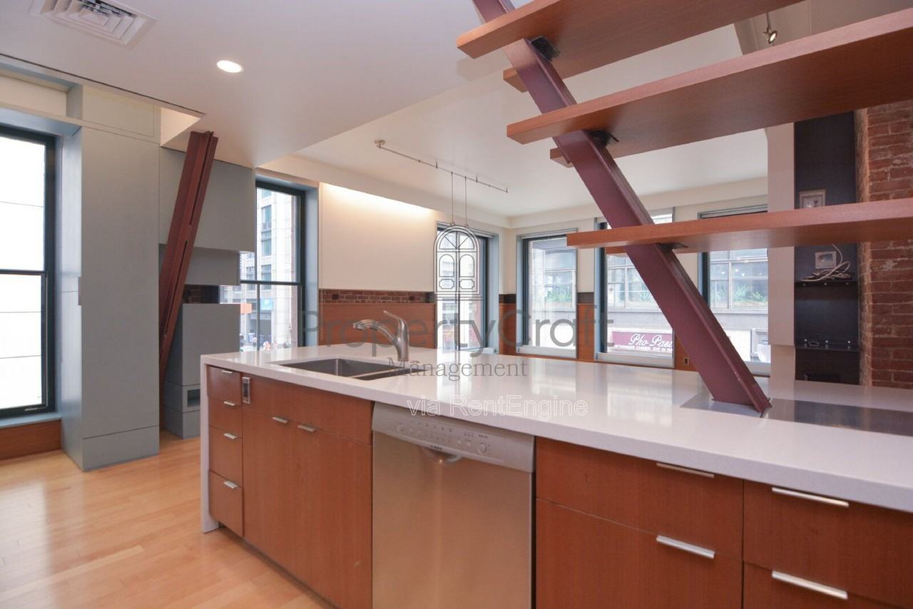 8 Lagrange St #3 - Photo 4 of 15