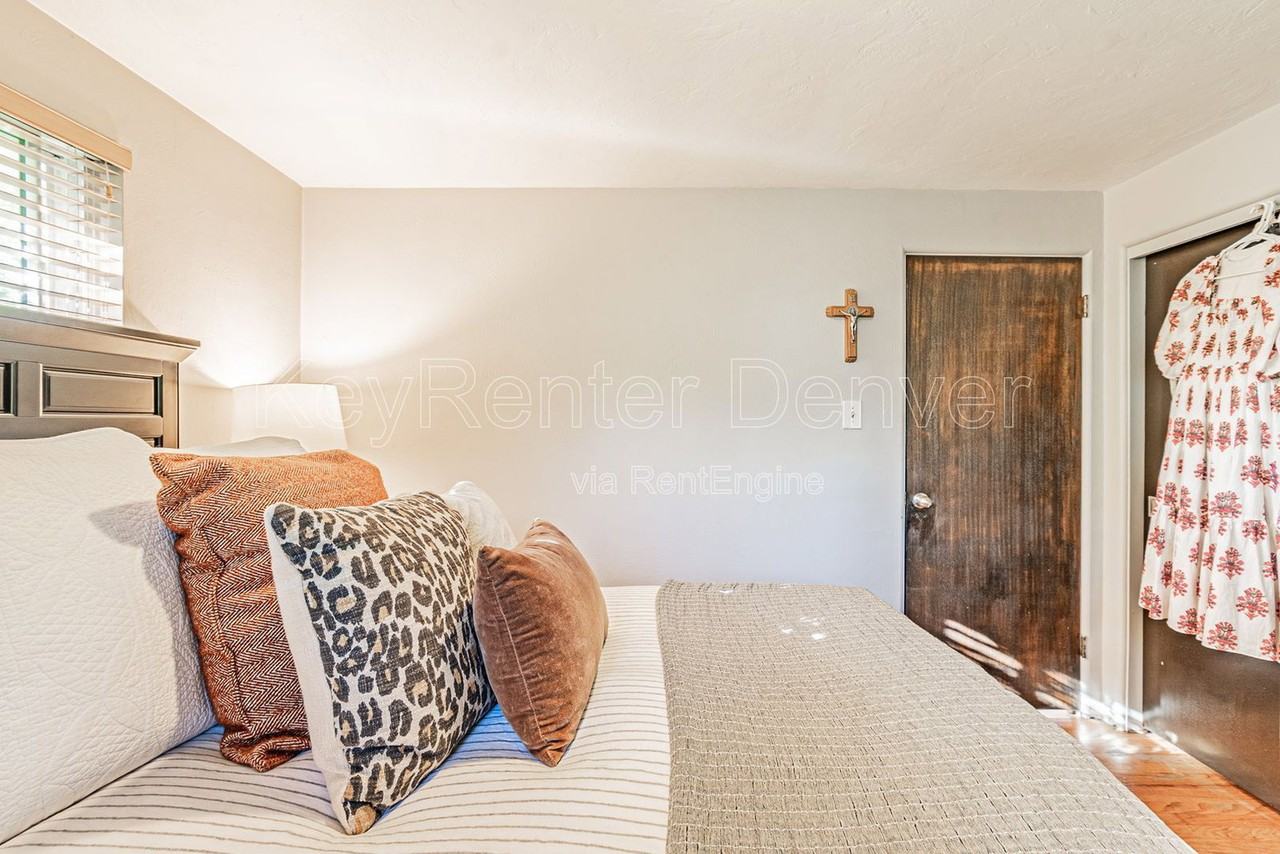 9040 W 32nd Ave - Photo 3 of 45